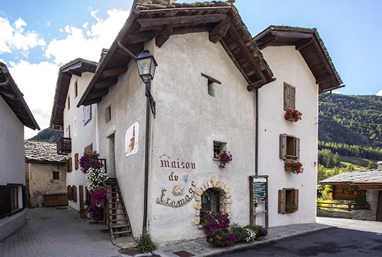 Maison du Fromage dell’azienda agricola di Gratton Liliano