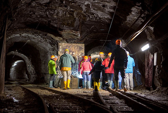 Visita delle miniere di magnetite